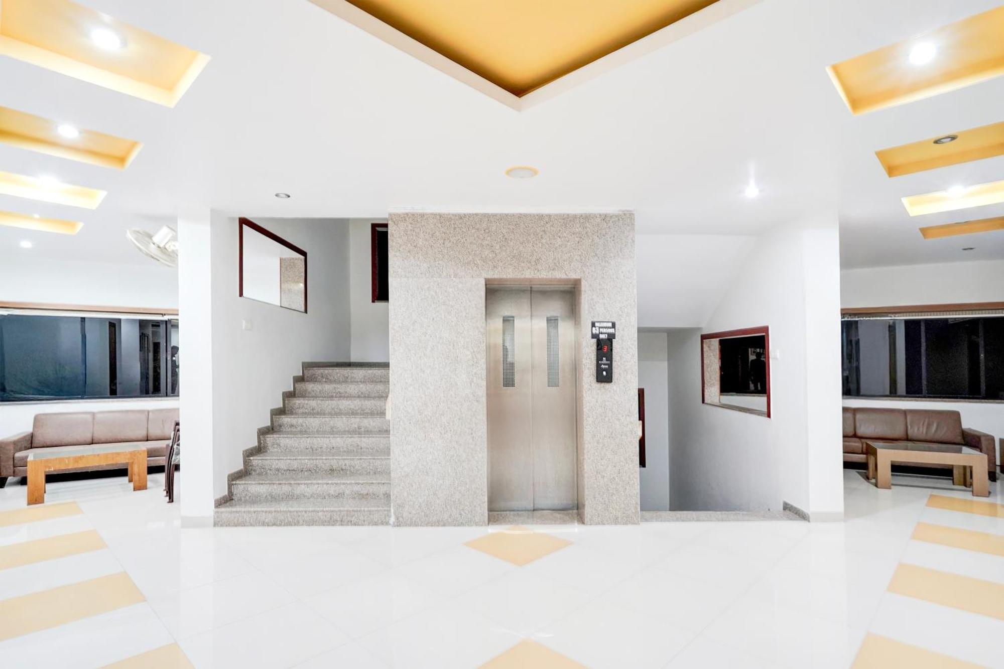 Super Townhouse Mg Road Porbandar Formerly Hotel Harmony 外观 照片